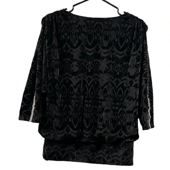 Frank Lyman Black open sleeve with crystals velour dress top, size 6 - Picture 4 of 8